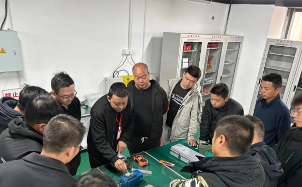兰州焊工培训:技能精进之路,开启职业新篇章.jpg